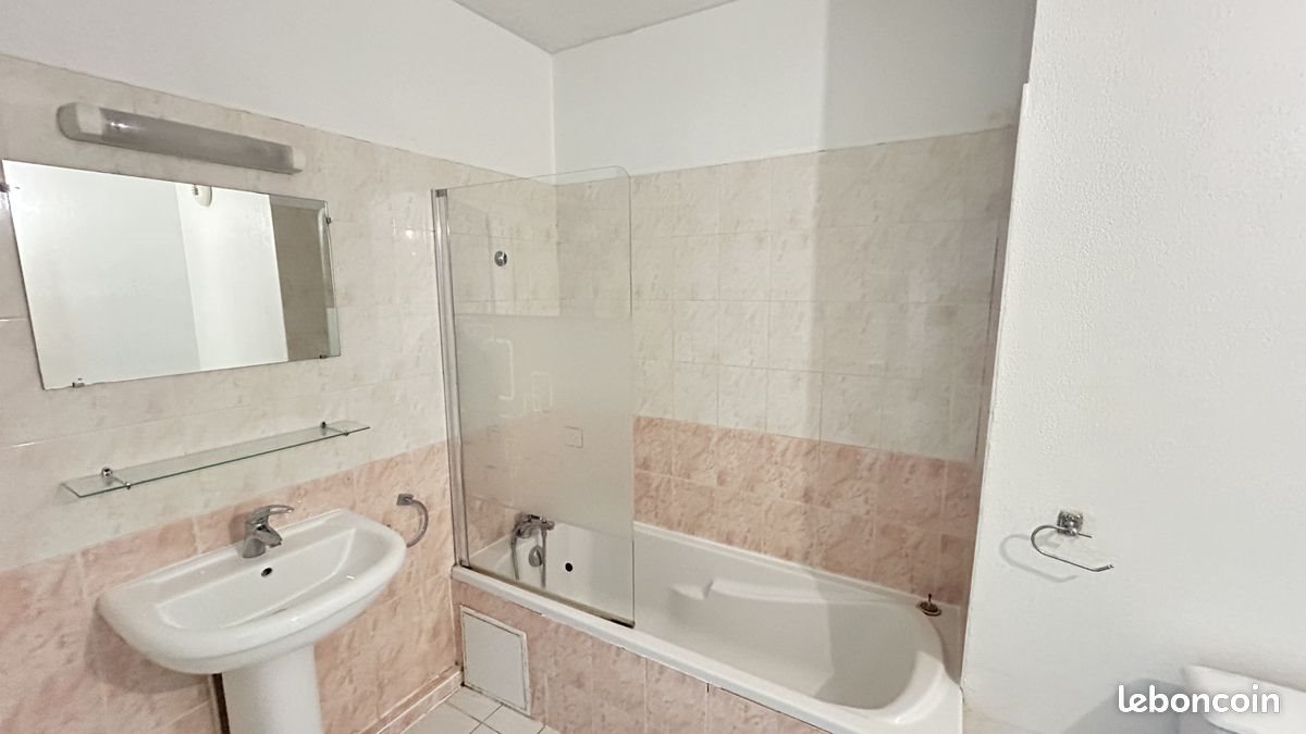 Appartement à louer, 78m², Toulon