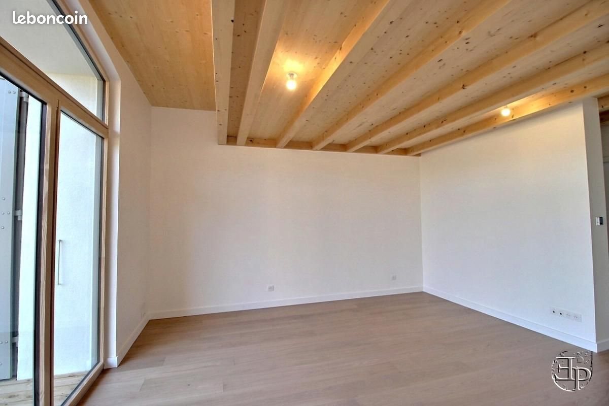 Appartement à louer, 121m², Saint-Julien-en-Genevois