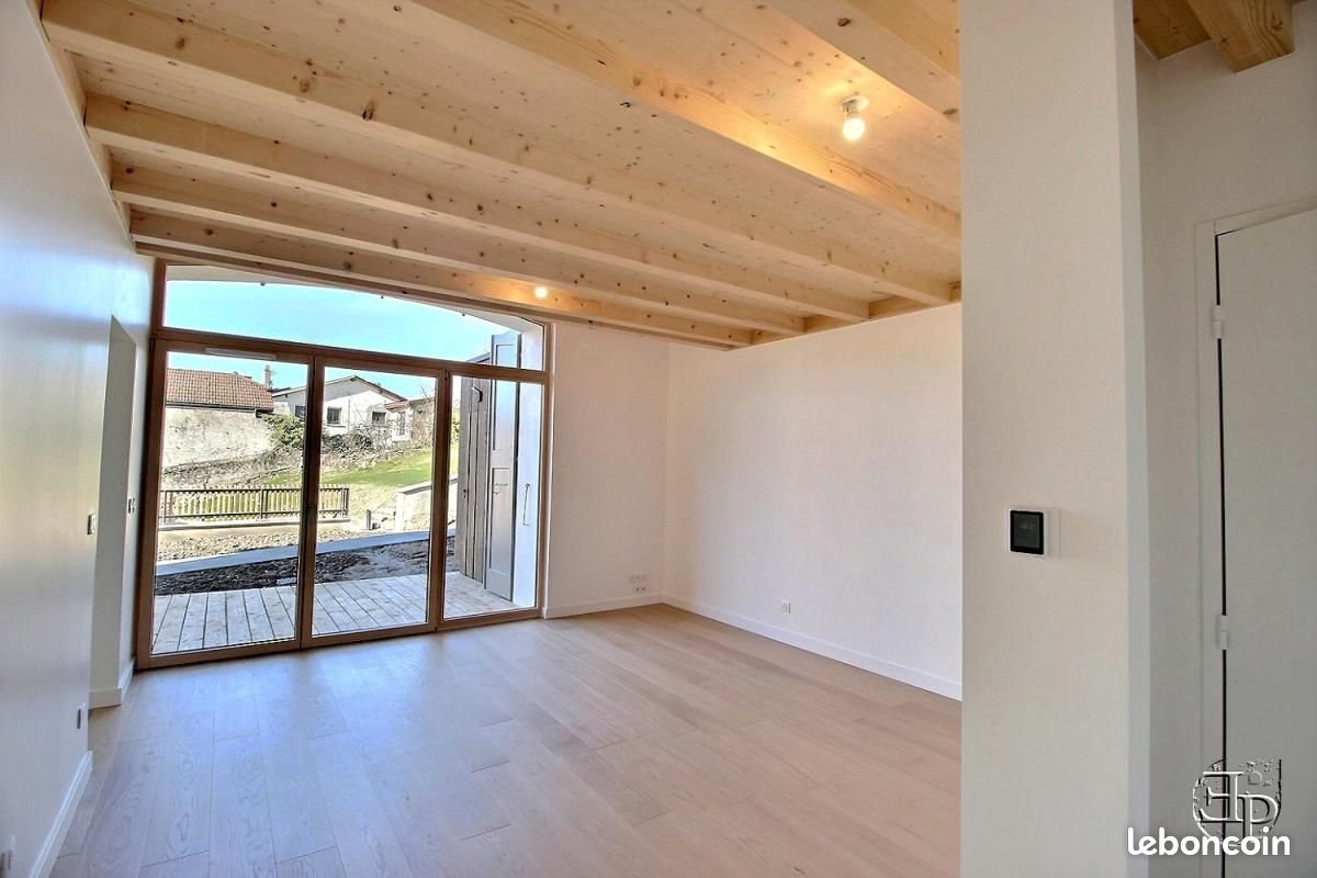 Appartement à louer, 121m², Saint-Julien-en-Genevois