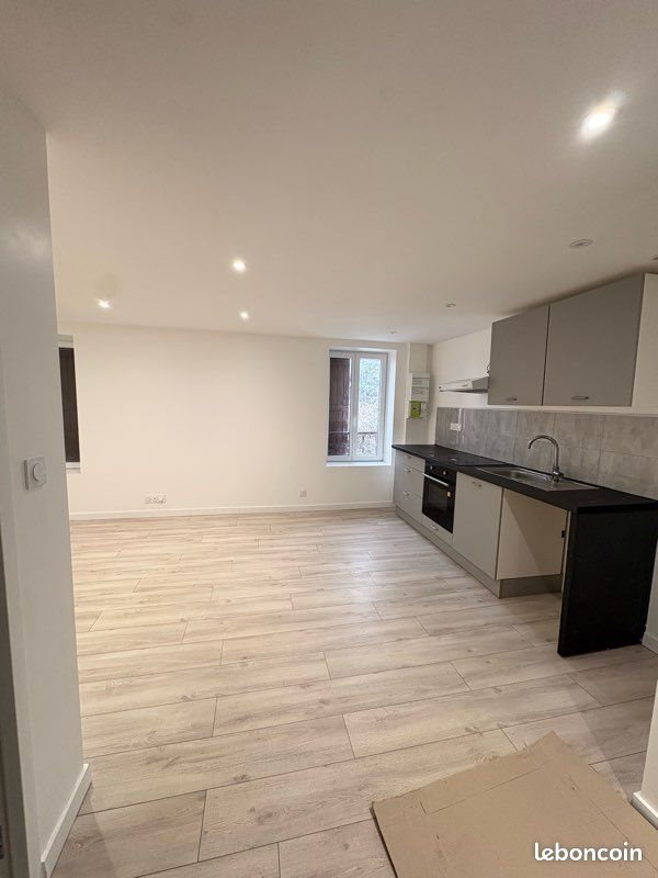 Appartement à louer, 36m², Ussel