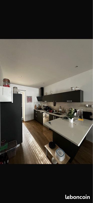 Appartement à louer, 80m², Belleville-en-Beaujolais