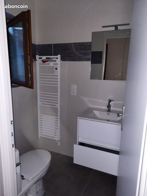 Appartement à louer, 20m², Saint-Jean-de-Maurienne