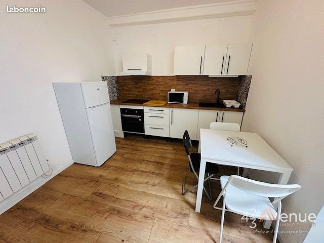 Appartement à louer, 33m², Saint-Etienne