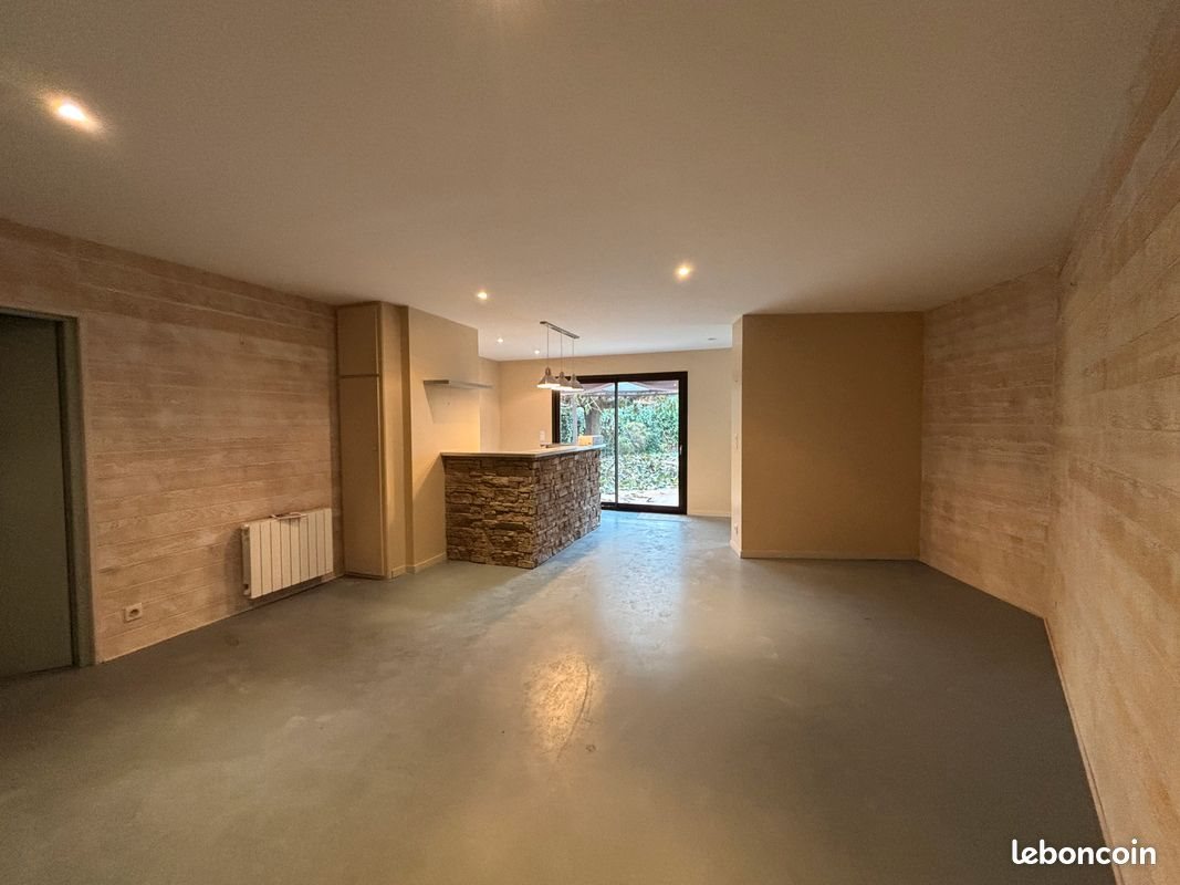 Appartement à louer, 51m², Pont-de-Vaux