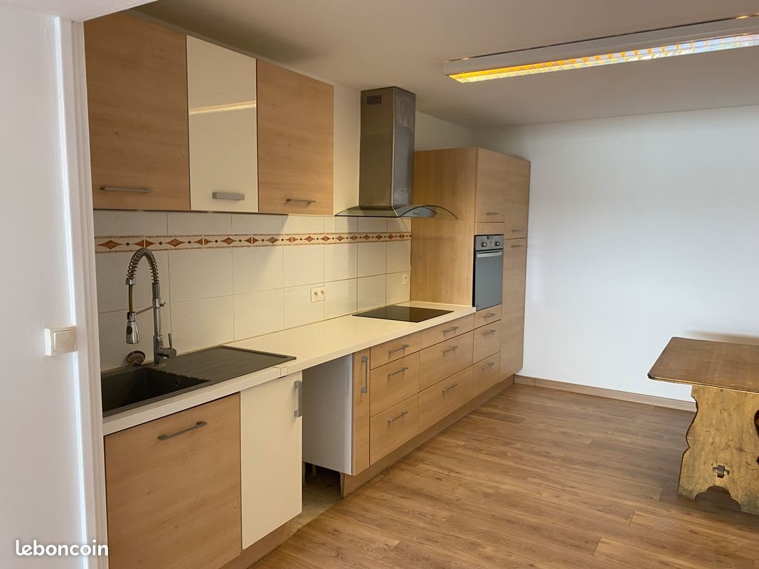 Appartement à louer, 66m², Cahors