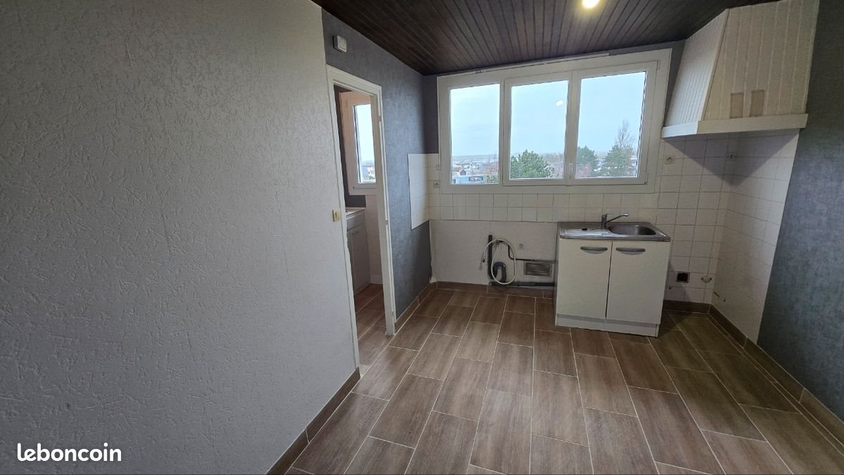 Appartement à louer, 80m², Carentan