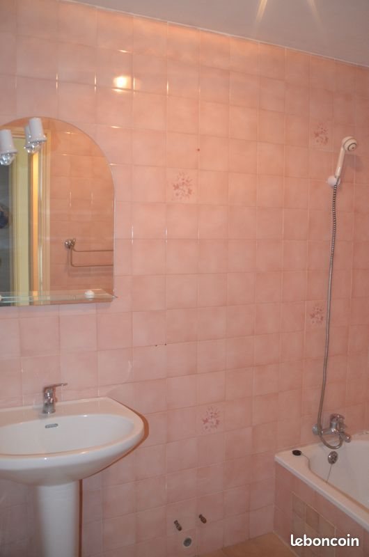Appartement à louer, 47m², Courthézon