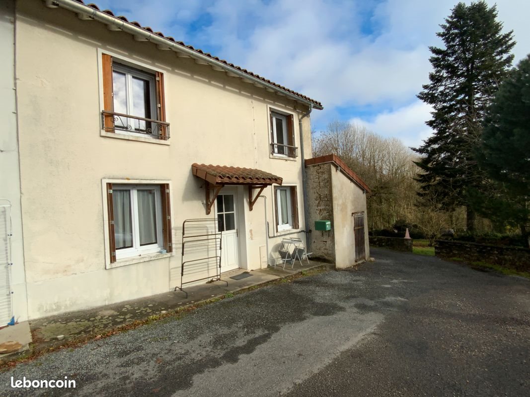 Maison à louer, 64m², Peyrilhac