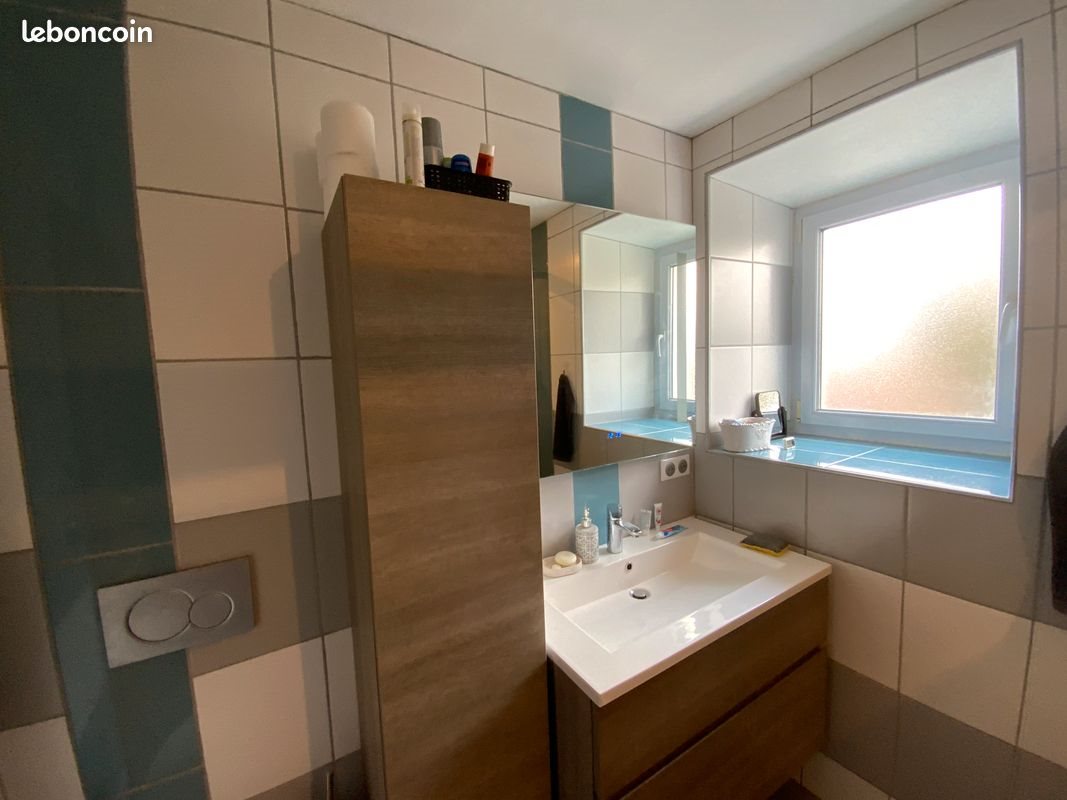 Maison à louer, 64m², Peyrilhac