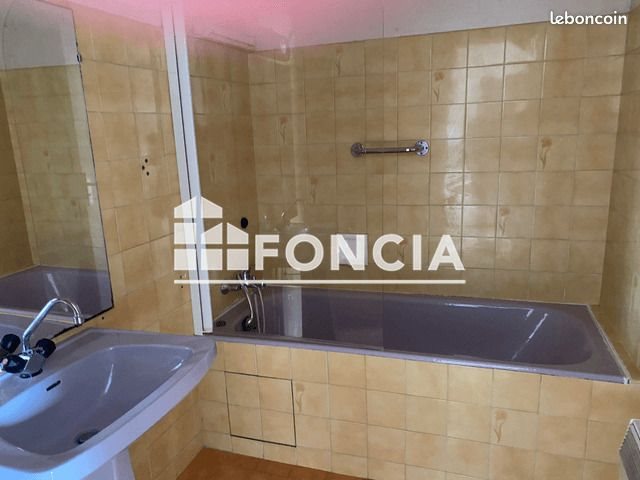 Appartement à louer, 38m², Châteaulin