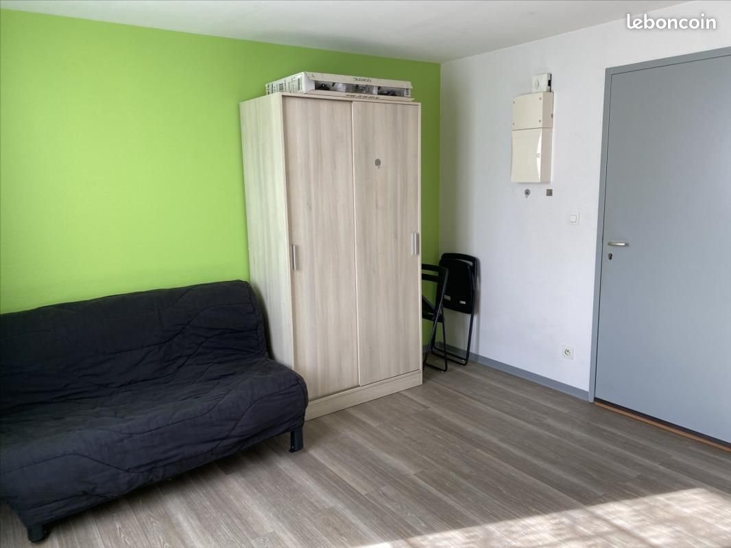 Appartement à louer, 17m², Angoulême