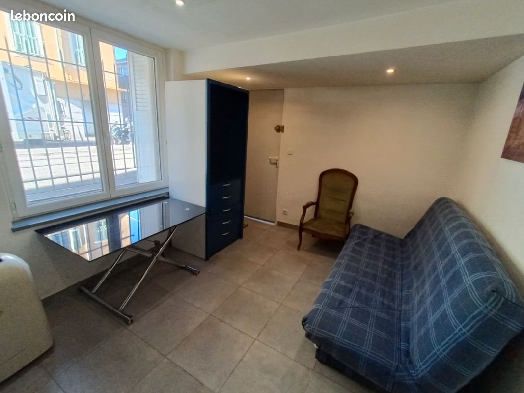 Appartement à louer, 18m², Nice