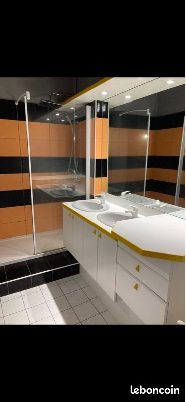 Appartement à louer, 100m², Aurillac