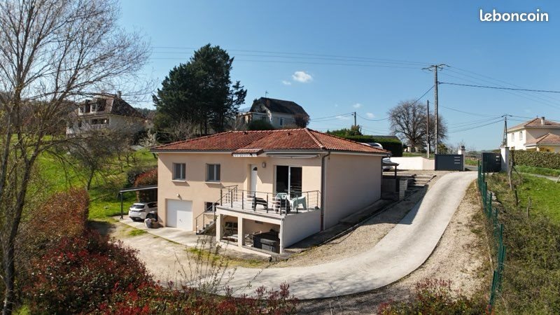 Maison à vendre, 136m², Firmi