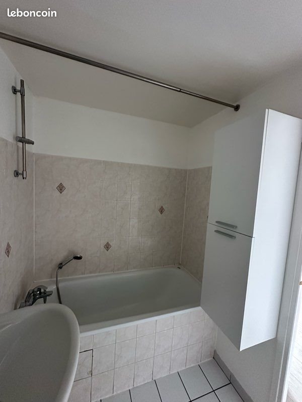 Appartement à louer, 18m², Les Mureaux