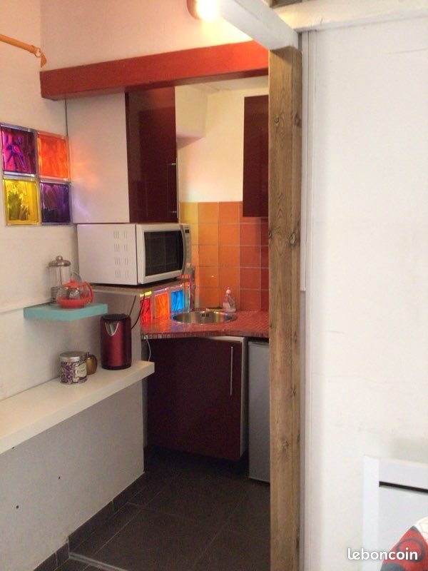 Maison à louer, 25m², Saint-Laurent-d'Aigouze