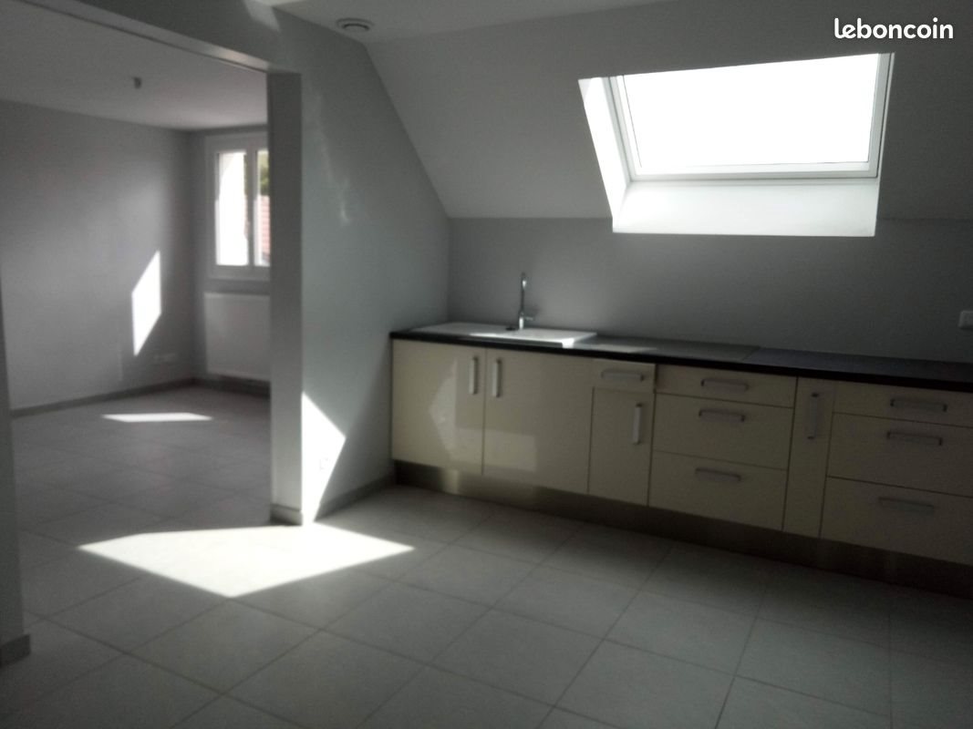 Appartement à louer, 61m², Branges