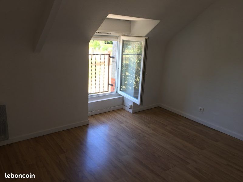 Maison à louer, 85m², Trédion