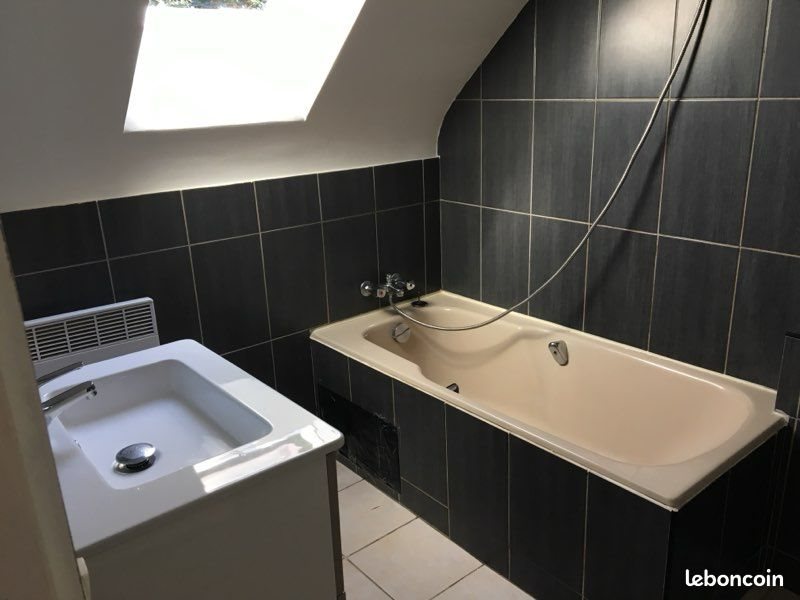 Maison à louer, 85m², Trédion