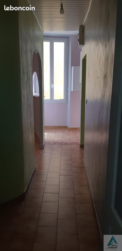 Appartement à louer, 53m², Roquevaire