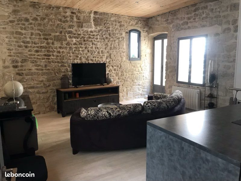 Appartement à louer, 65m², Sommières