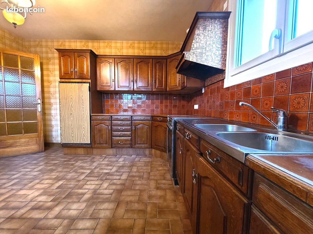 Maison à louer, 138m², Ergué-Gabéric