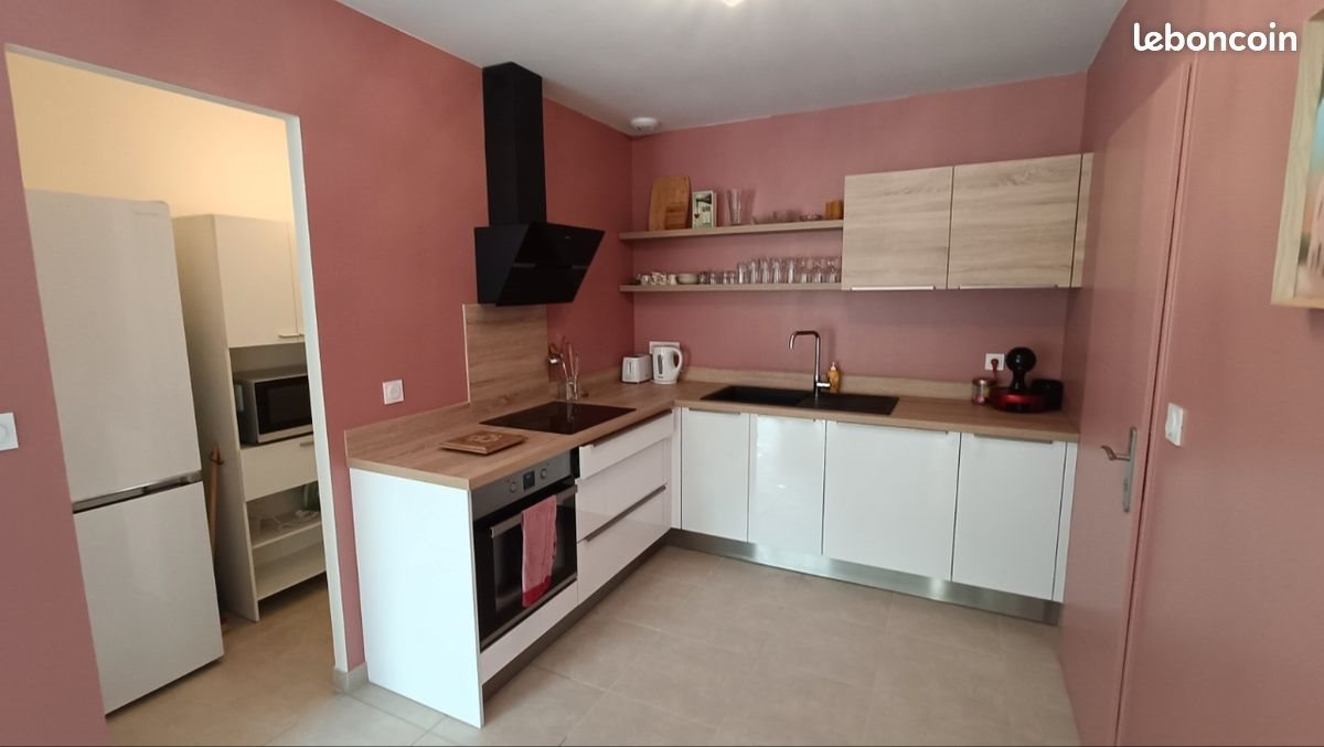 Maison à louer, 82m², Roquemaure