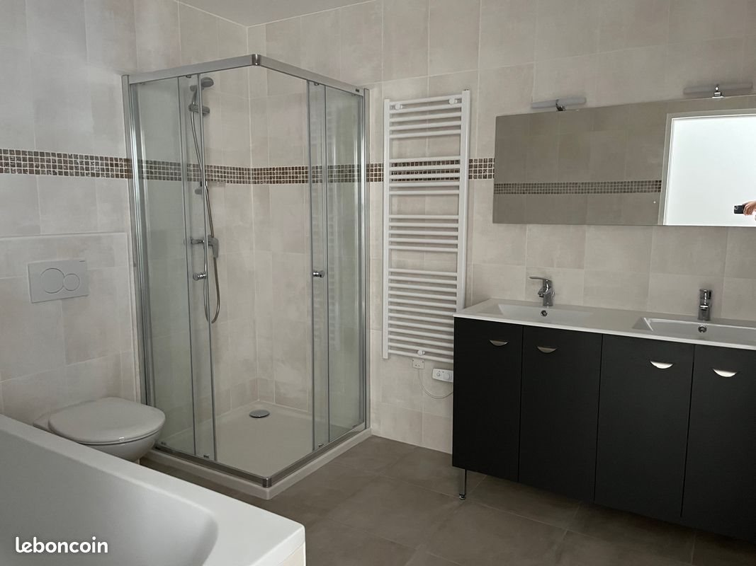 Appartement à louer, 71m², Toulon