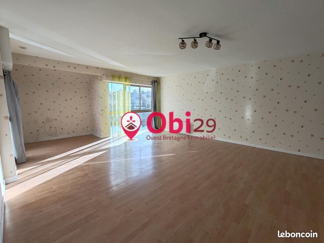 Appartement à louer, 116m², Châteaulin