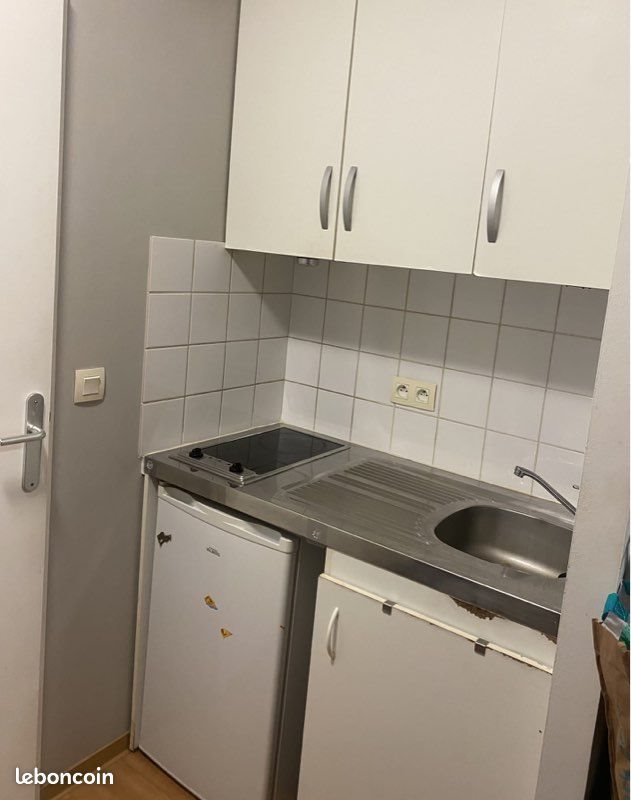 Appartement à louer, 27m², Marseille 12ème