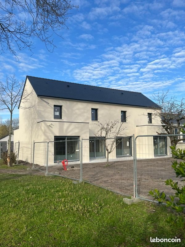 Maison à louer, 90m², Ecouflant