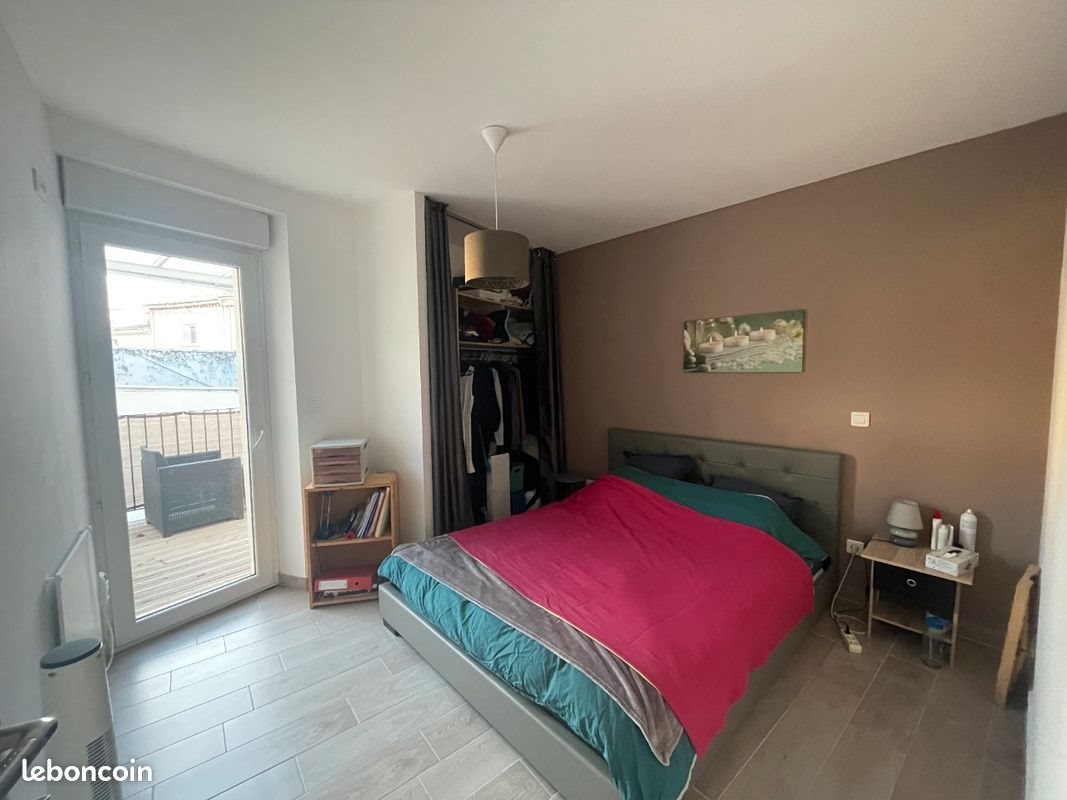 Appartement à louer, 2m², Bollène