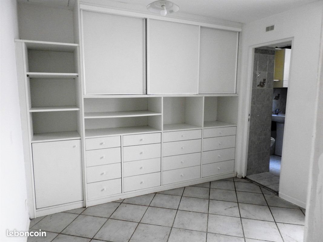 Appartement à louer, 37m², Nans-les-Pins