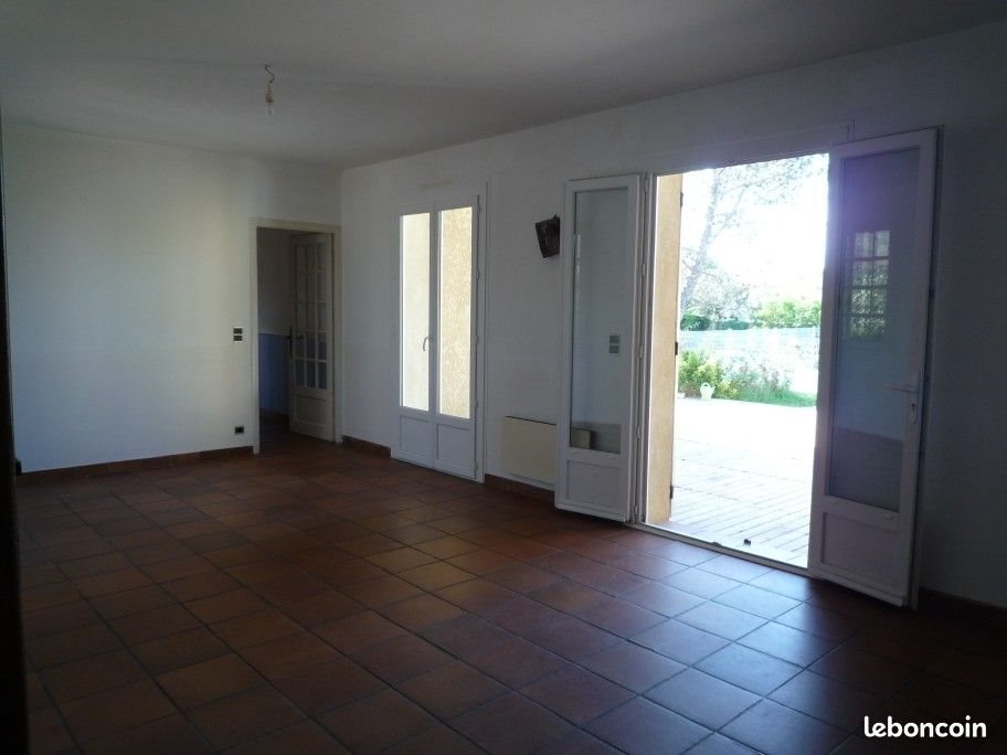 Maison à louer, 200m², Remoulins