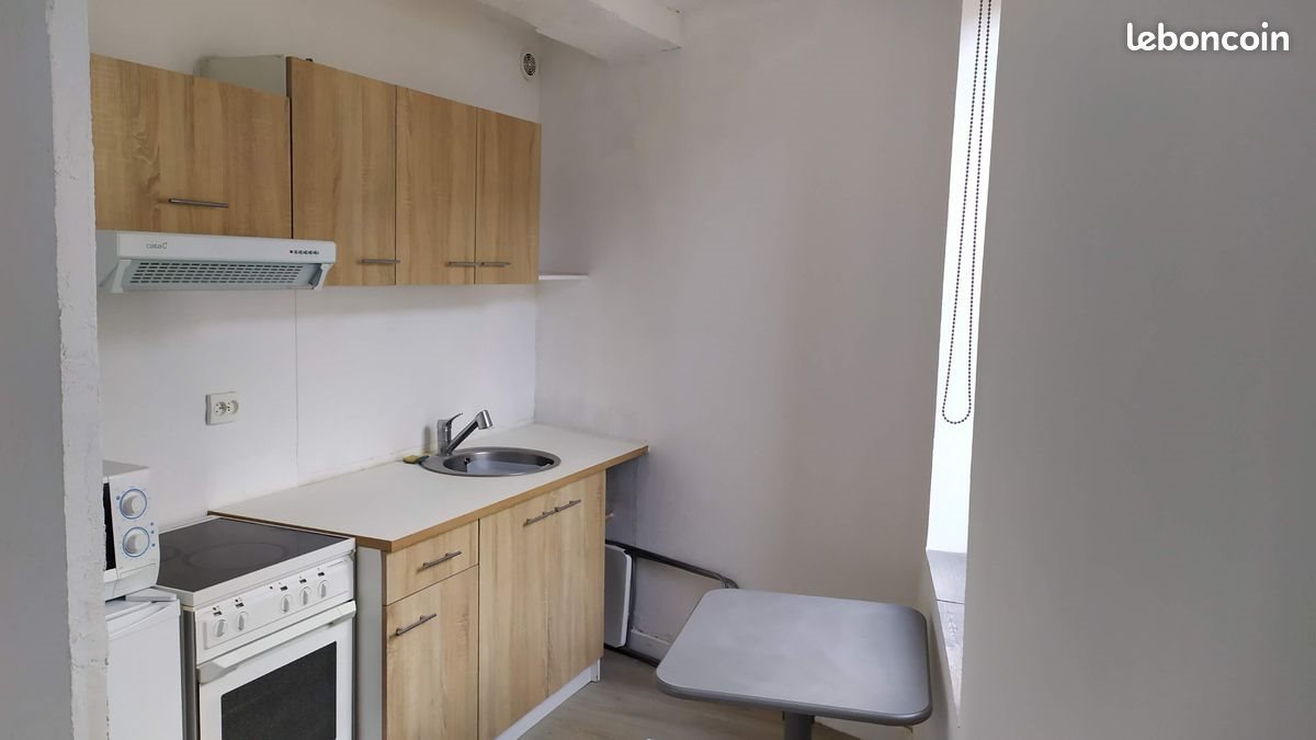 Appartement à louer, 27m², Riom