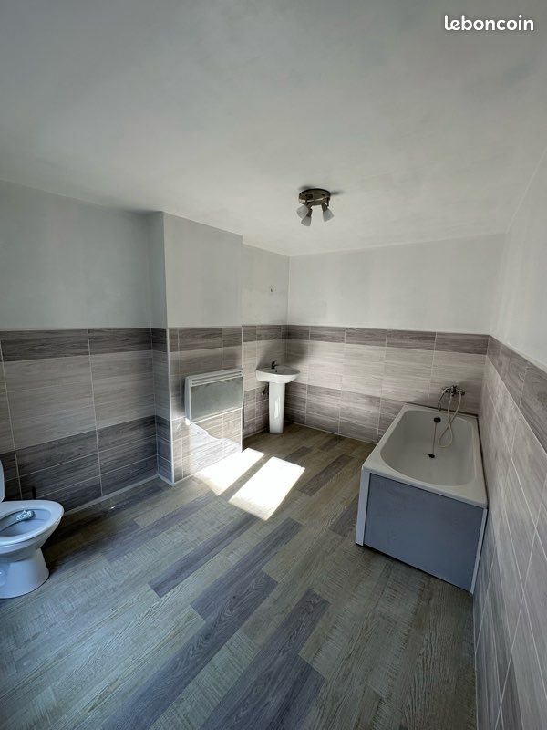 Appartement à louer, 83m², Le Cateau-Cambrésis