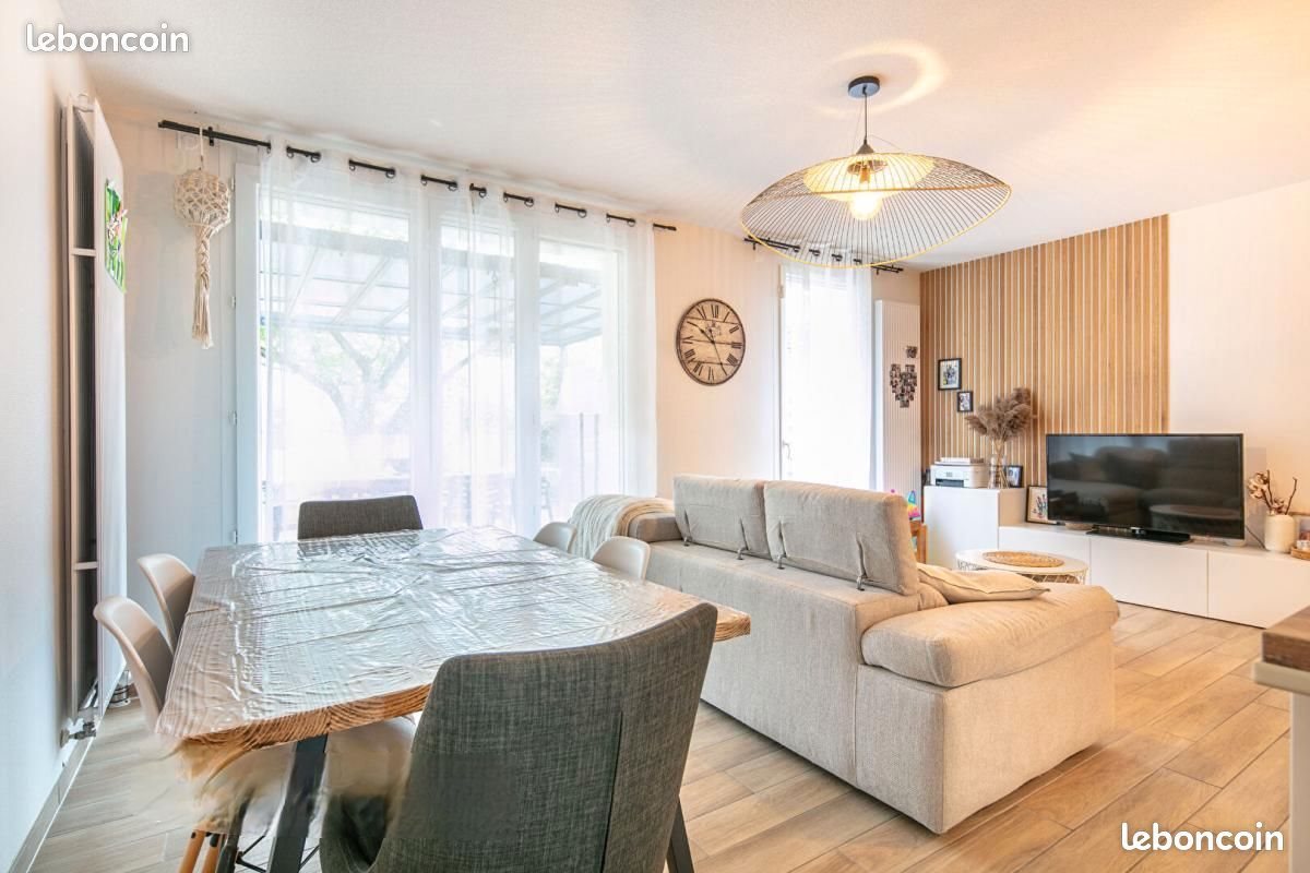 Maison à vendre, 80m², Terrasson-Lavilledieu