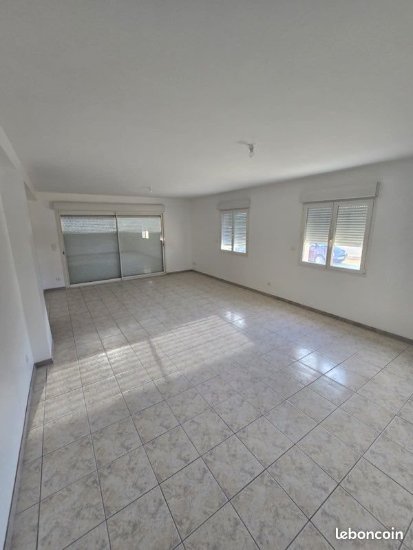 Maison à louer, 143m², Perrigny-lès-Dijon