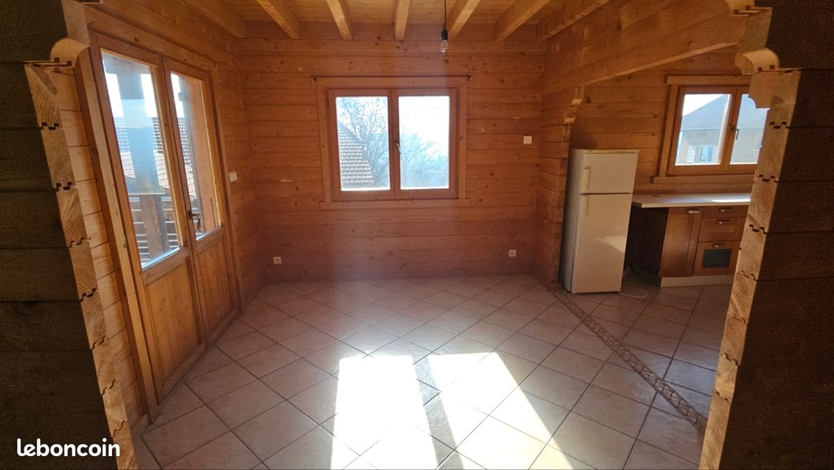 Maison à louer, NaNm², Fillinges