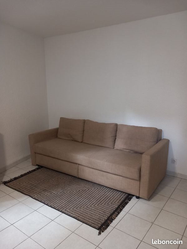 Appartement à louer, 30m², Nîmes