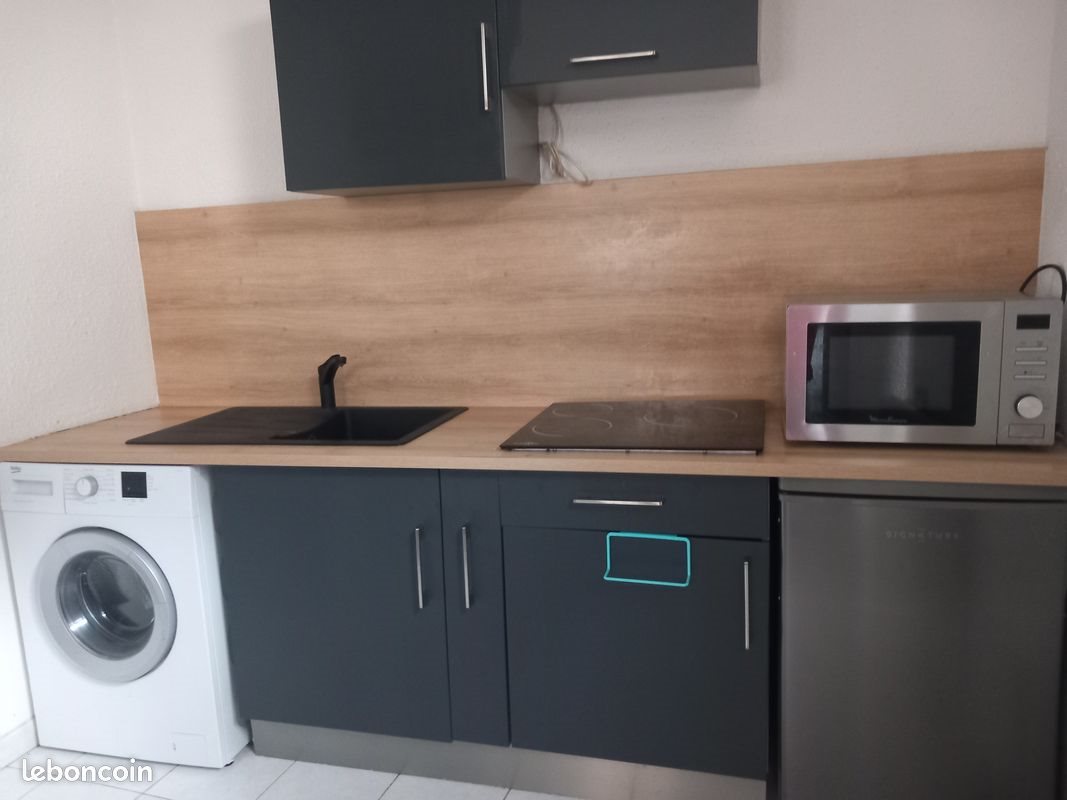 Appartement à louer, 30m², Nîmes