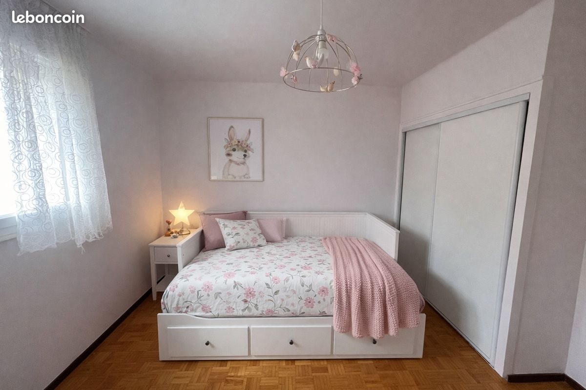 Appartement à louer, 74m², Annemasse