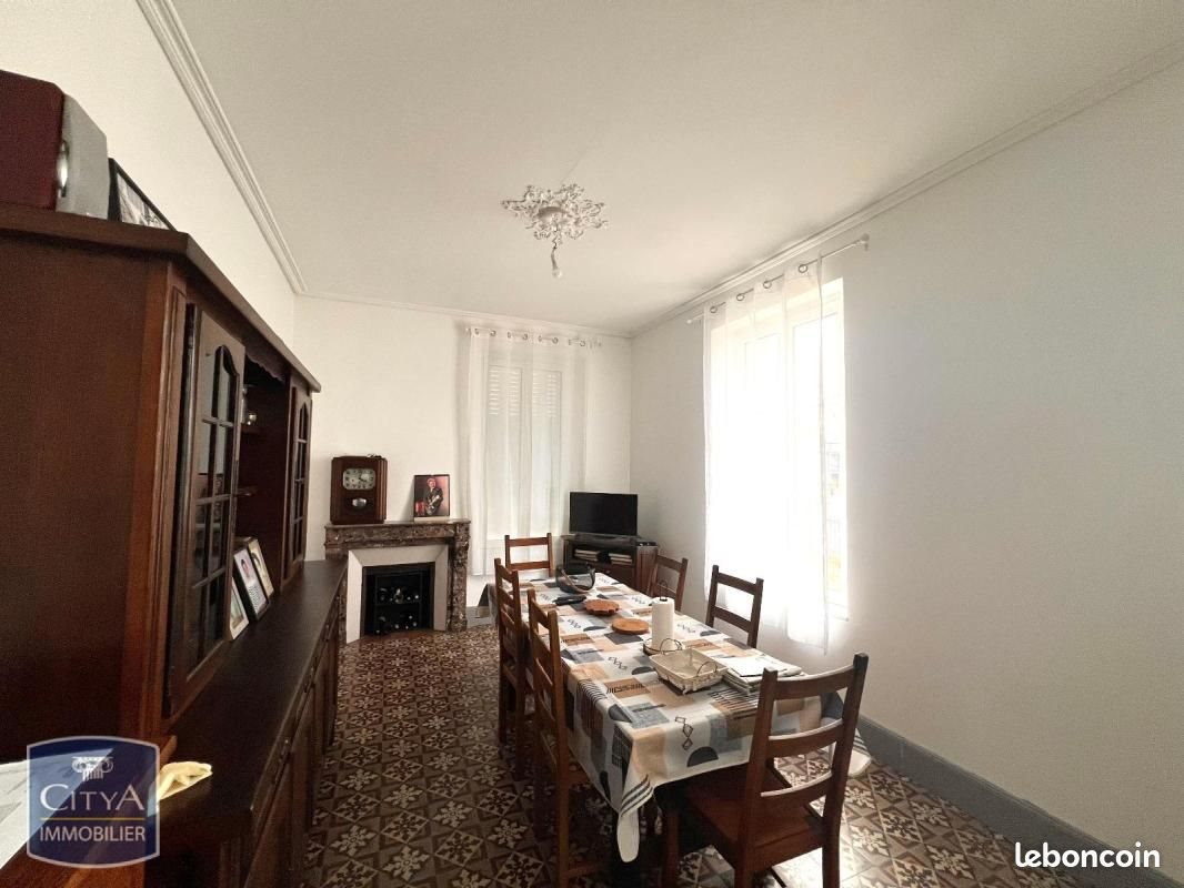 Maison à louer, 72m², Cléré-les-Pins