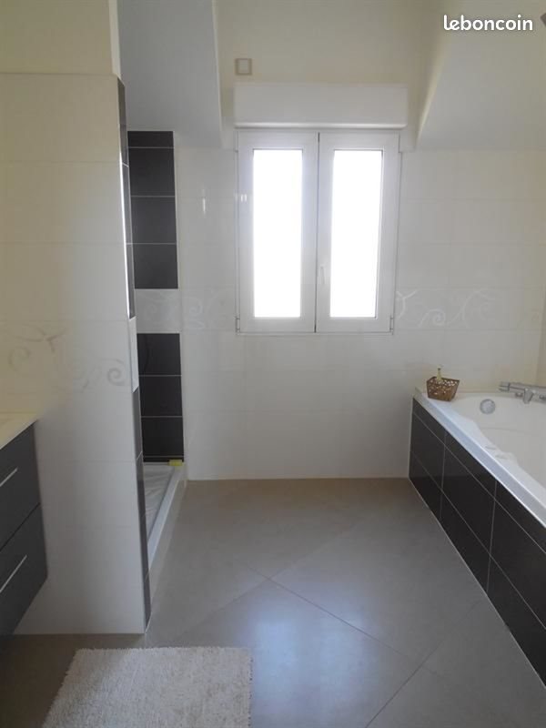 Maison à louer, 93m², Miramas