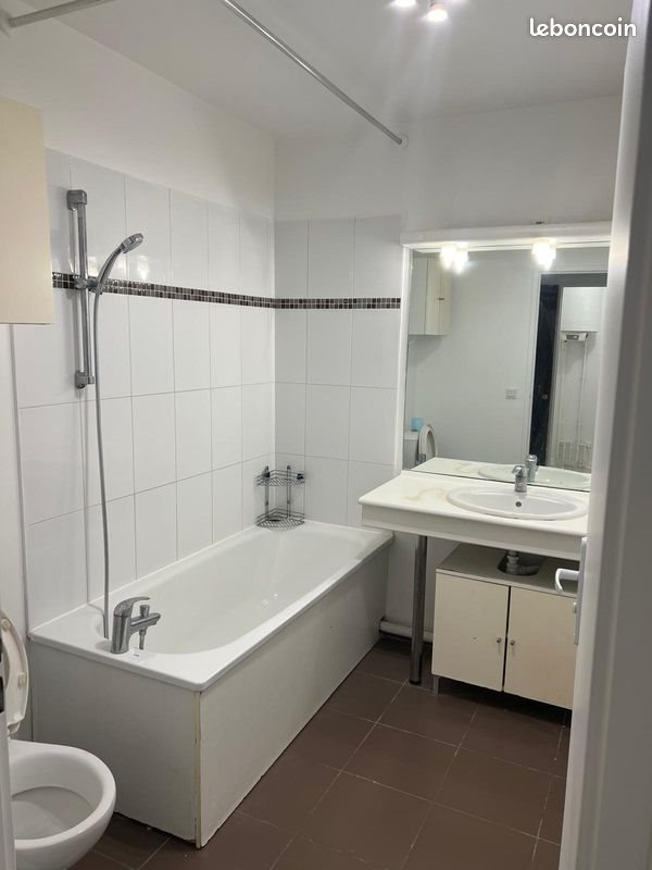 Appartement à louer, 28m², Combs-la-Ville