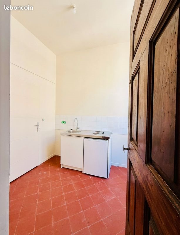 Appartement à louer, 34m², Nîmes