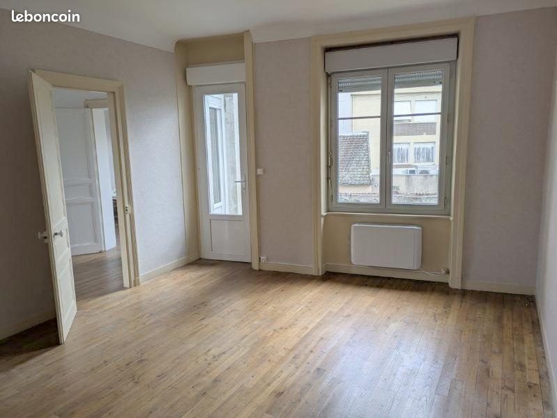 Appartement à louer, 101m², Saint-Junien