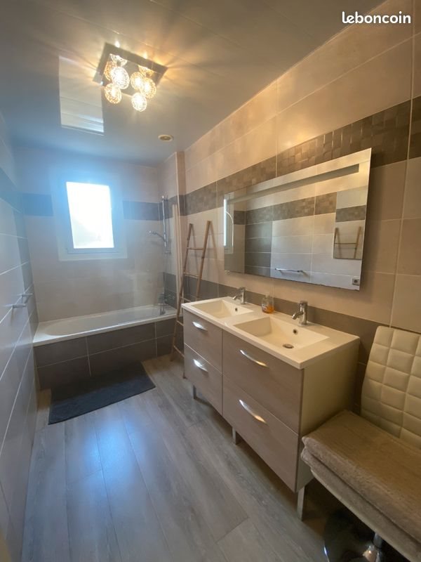 Maison à louer, 86m², Dompierre-sur-Mer