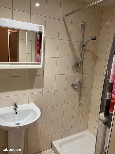 Appartement à louer, 43m², Clémont