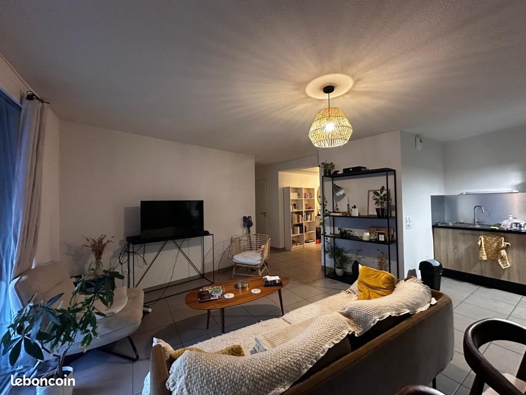 Appartement à louer, 70m², Bordeaux